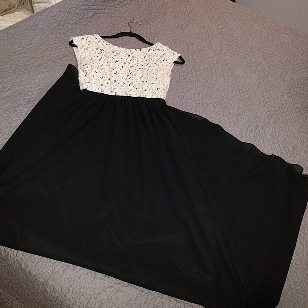 Empire waist maxi dress